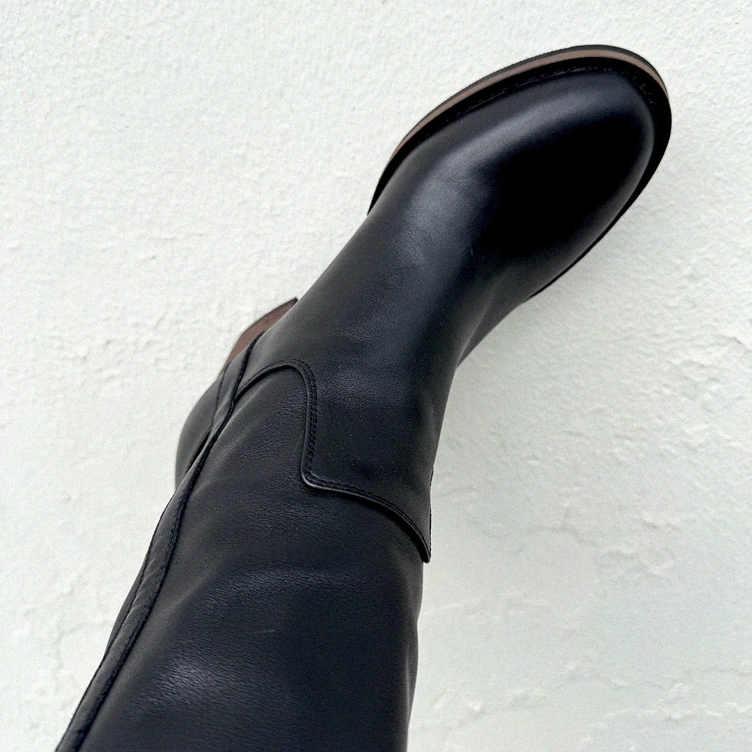 *AIJA - Black Leather Knee High Boots Loose Knee High Boots