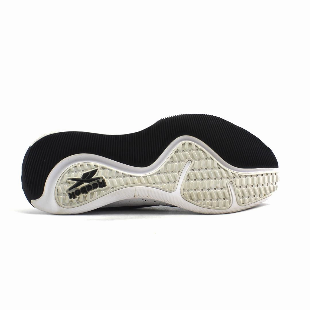 Best Running Shoes For Wide Flat Feet ADIDAS HIIT TR