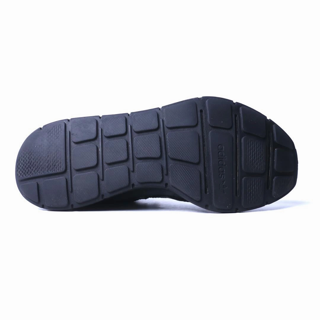 Pronation Trail Running Shoes ADIDAS  SWIFT RUN