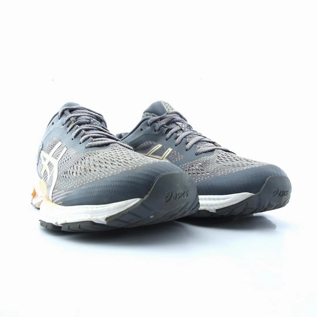 ASICS GEL-KAYANO 26 Coolest Asics Shoes
