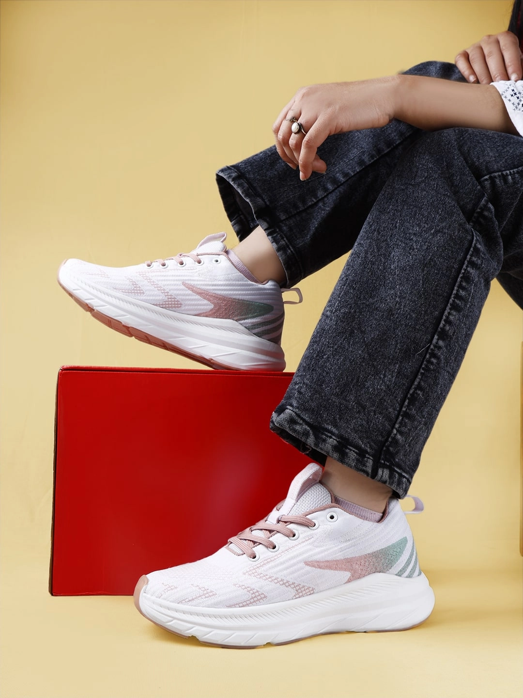 Black Friday Bacca Bucci Endeavor Women's Running Shoes