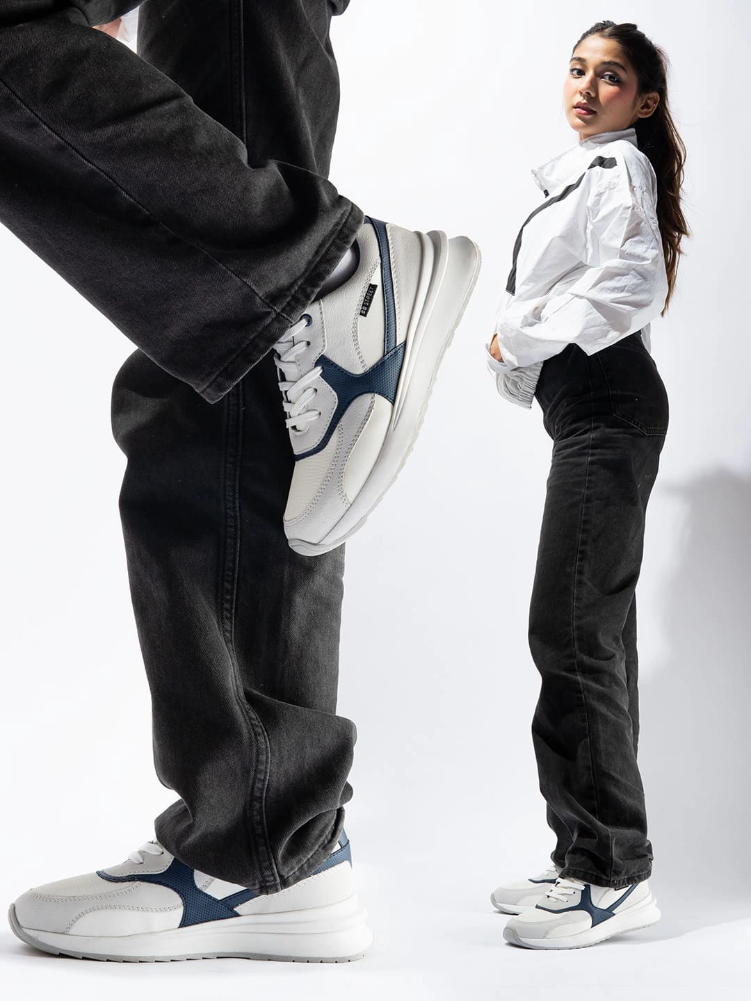 Walking Near Me Bacca Bucci NYC Low-Top Womens Sneakersfor Gen Z Fashionistas