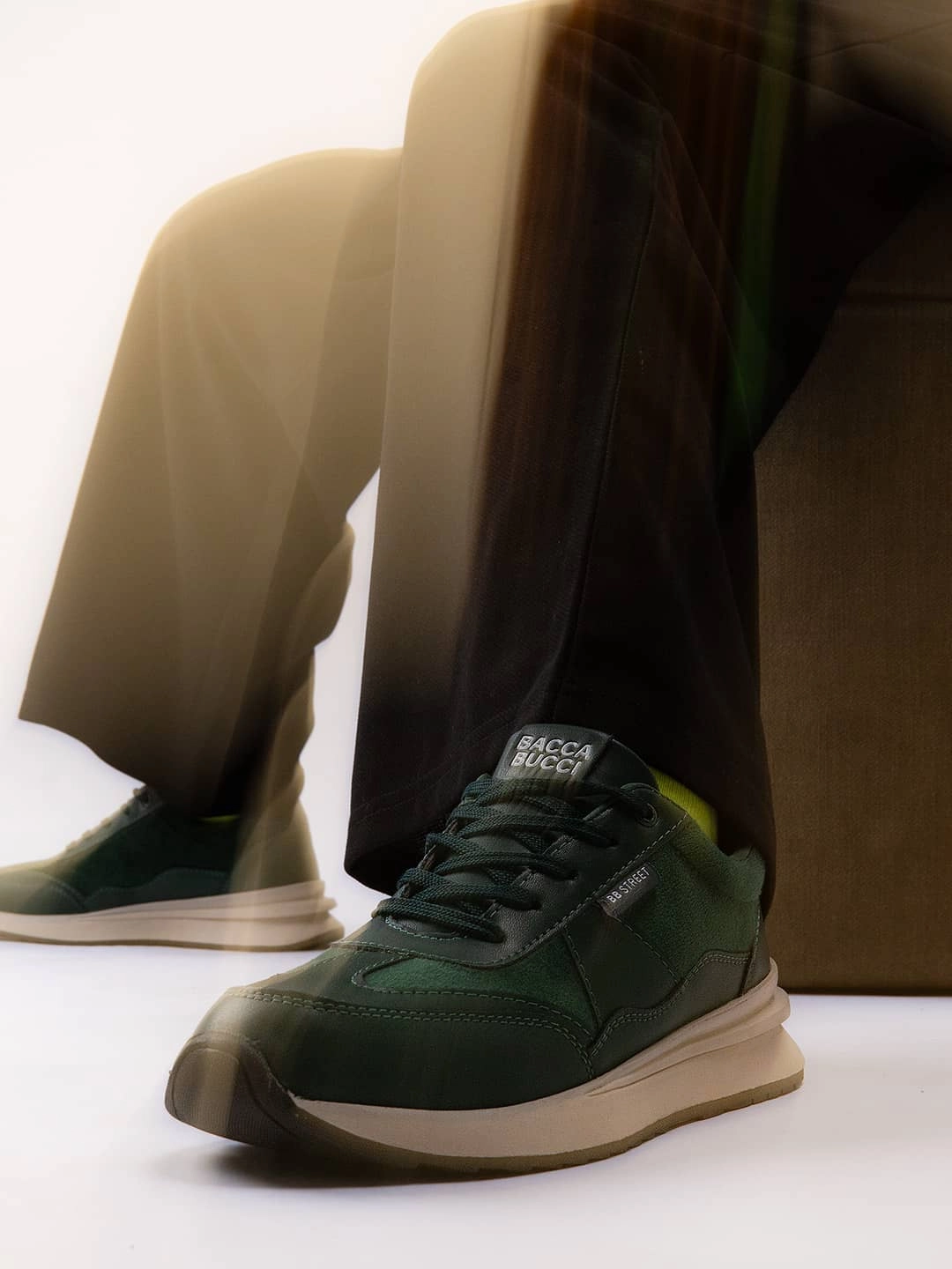 Shoes Traverse City Bacca Bucci TAMRA Low-Top Women's Sneakers