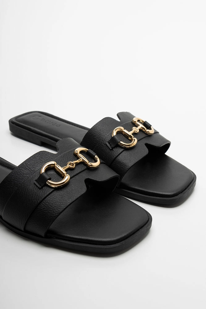 Sandals Exuma Buckle Trim Sandal Black
