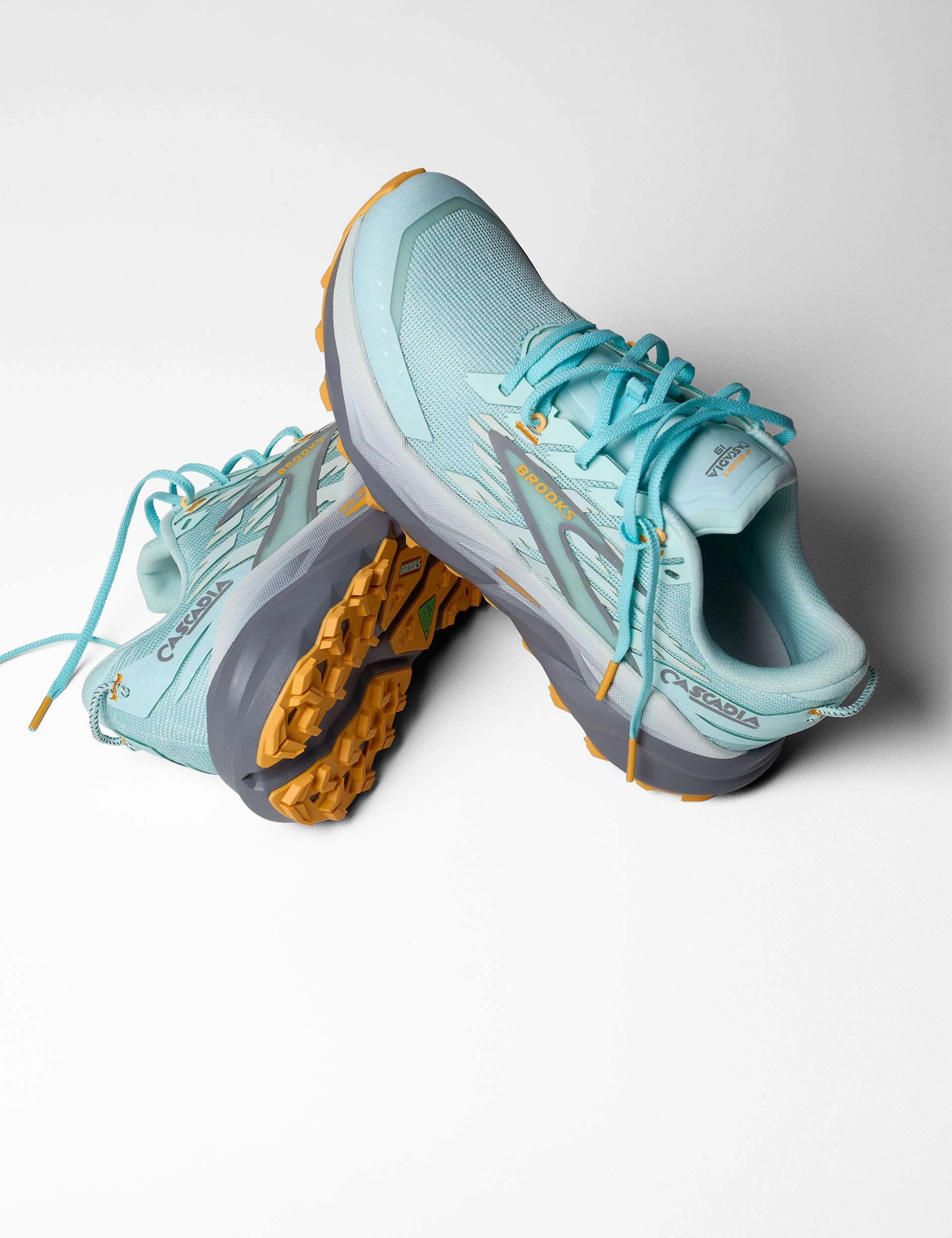 Cascadia 19 - Clearwater/Primer Grey/Apricot Co-op Swiftland Mt Trail-running Shoes Review