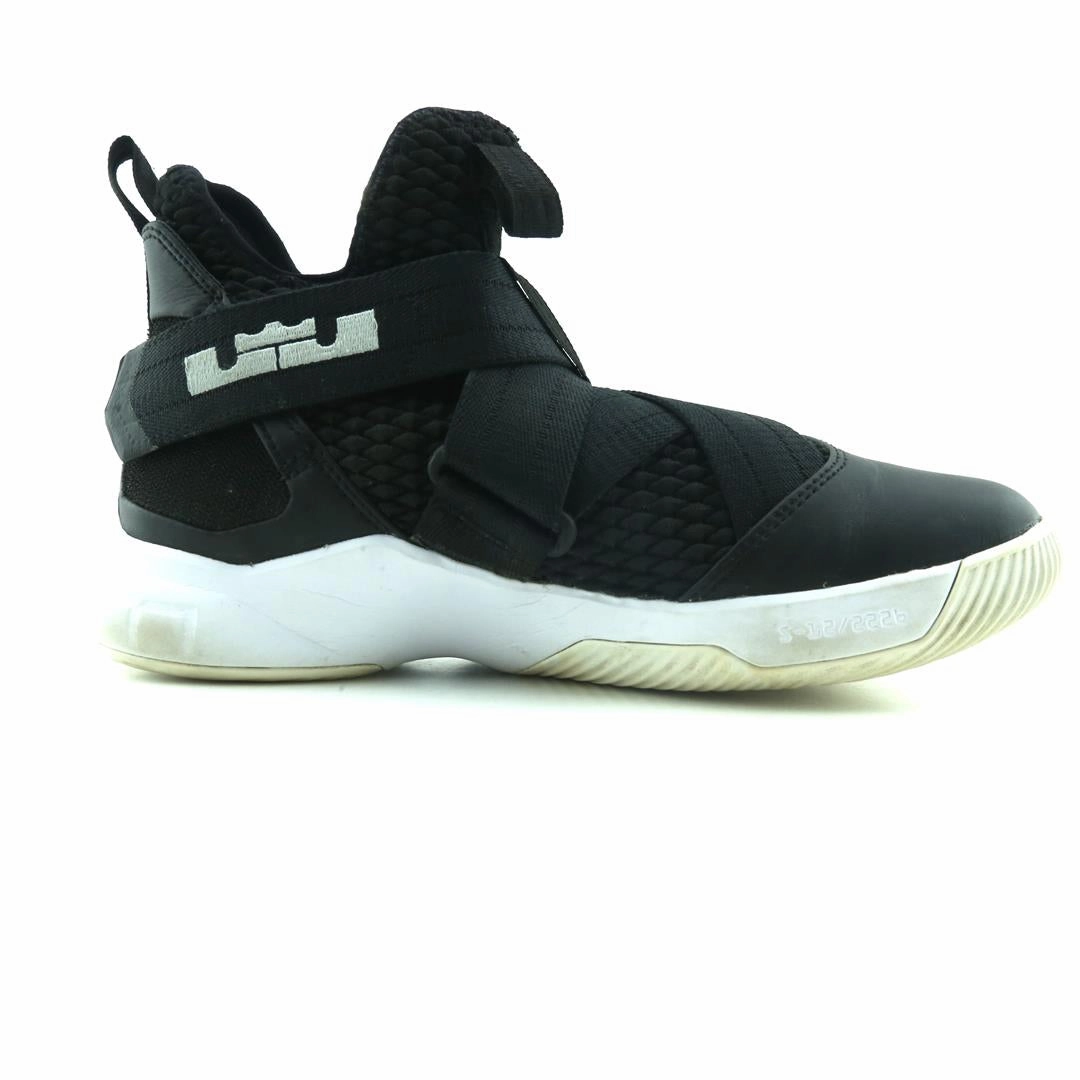 Nike Versair Workout Shoes NIKE  LEBRON SOLDIER 12