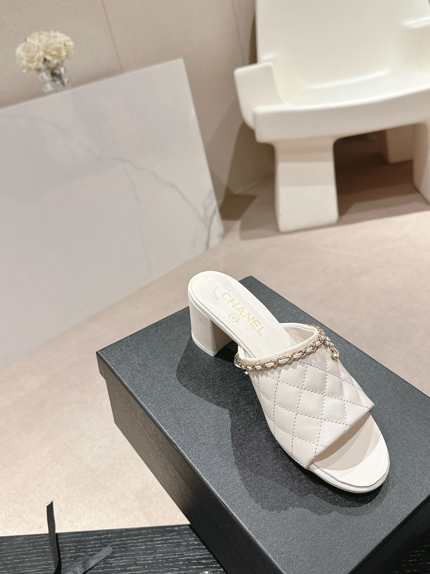 SE1372 CC Slide Sandals / Size4-11 And White Sandals