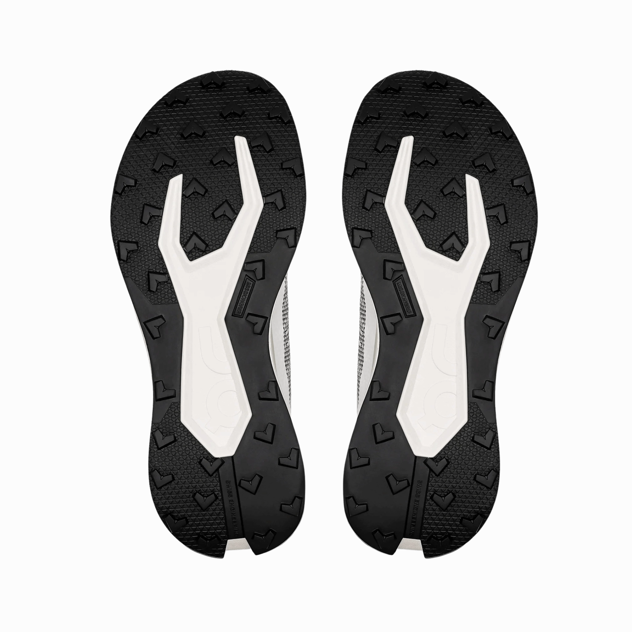 Trail Running Shoes For Grass Volleyball ON RUNNING WOMEN'S CLOUDULTRA 3