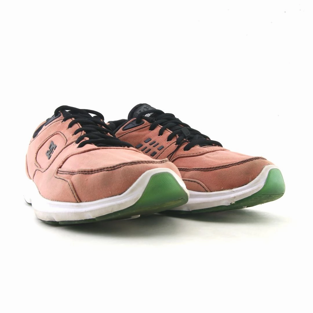 Originals Nmd_r1 Running Shoe DG UNILITE