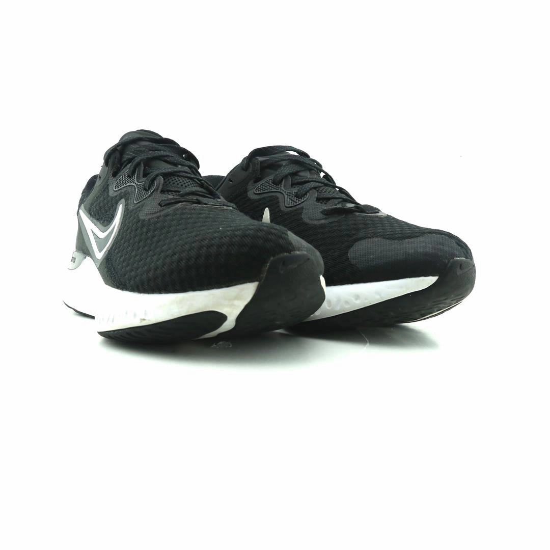 Nike Volleyball Shoes NIKE RENEW RUN 2