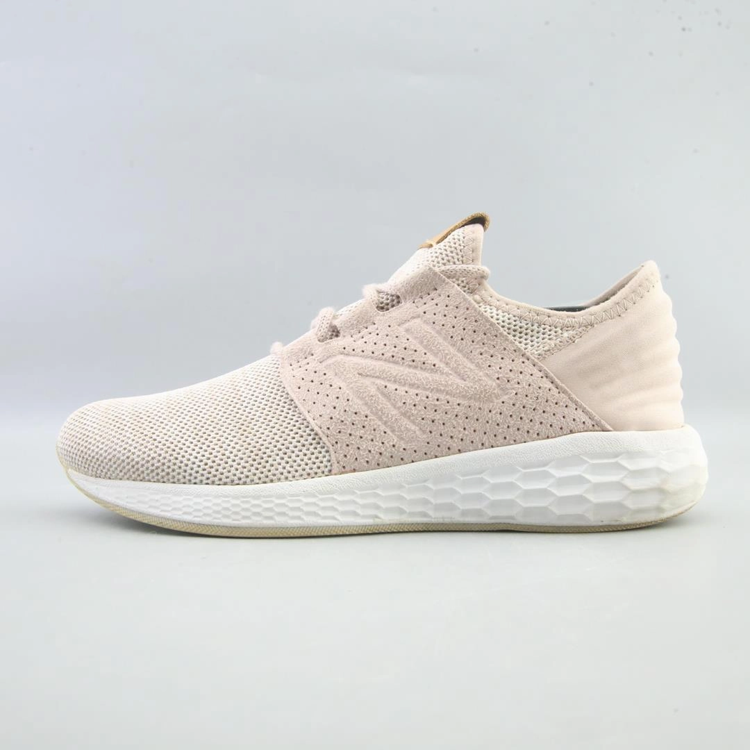 New Balance 2002r Cream NEW BALANCE FRESH FOAM CRUZ V2