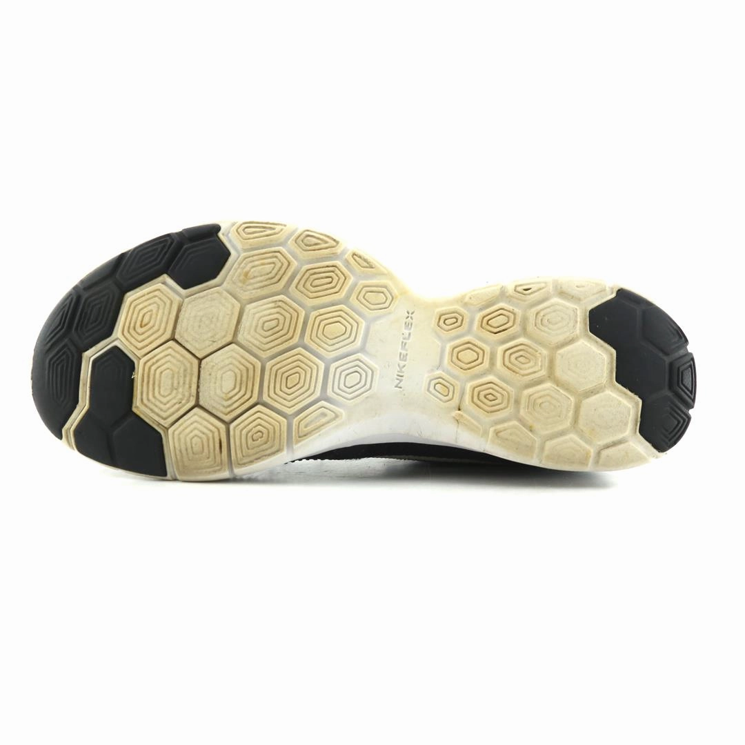 NIKE FLEX BIJOUX Nike Basketball Shoe