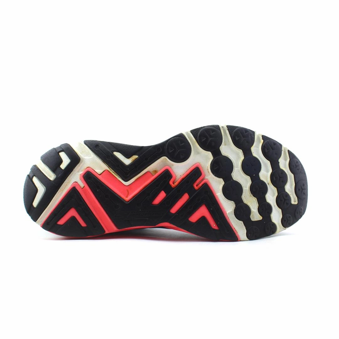 SKECHERS GO RUN FORZA 2 Running Shoe Tags