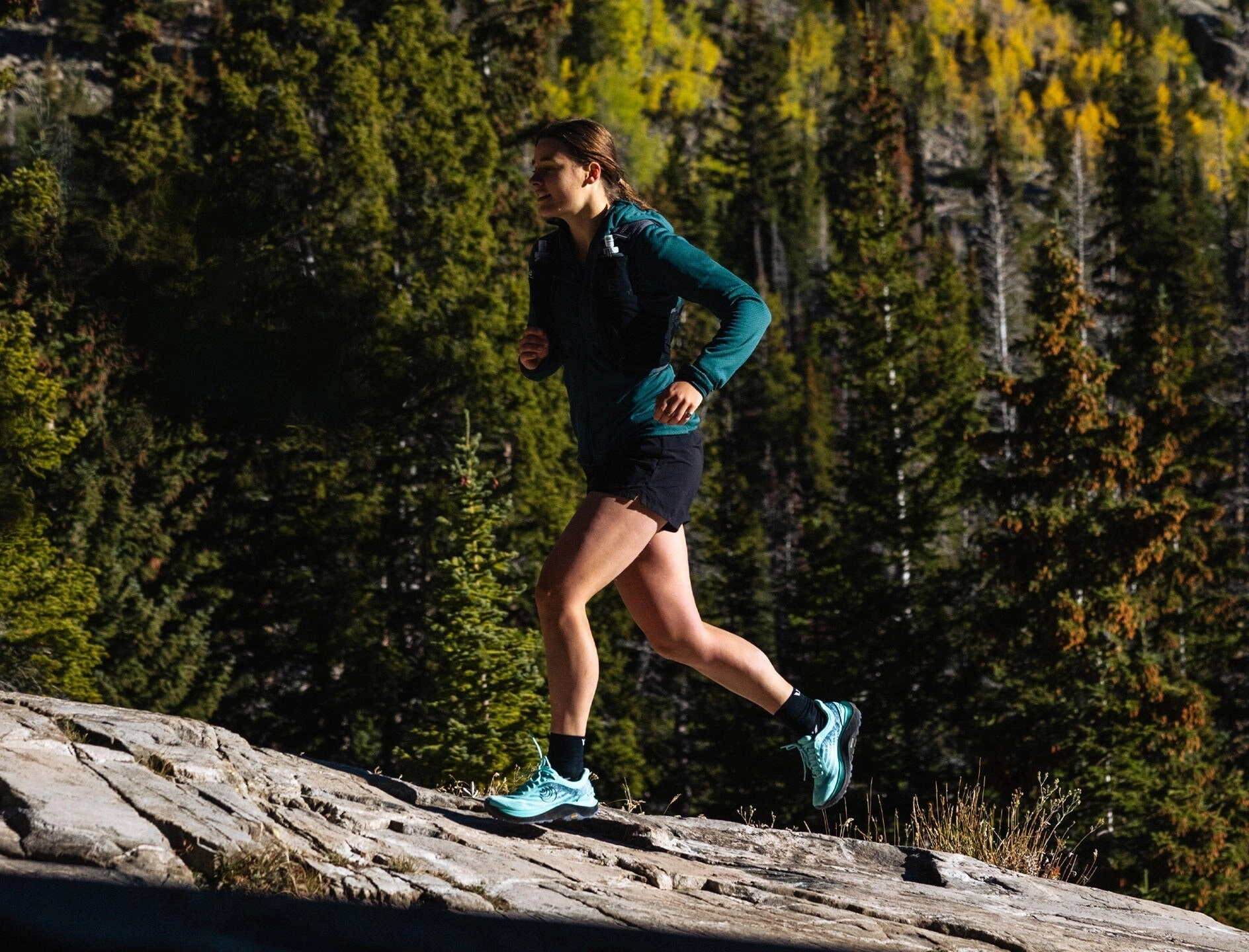 Women's ULTRAVENTURE 4 Studded Trail Shoes