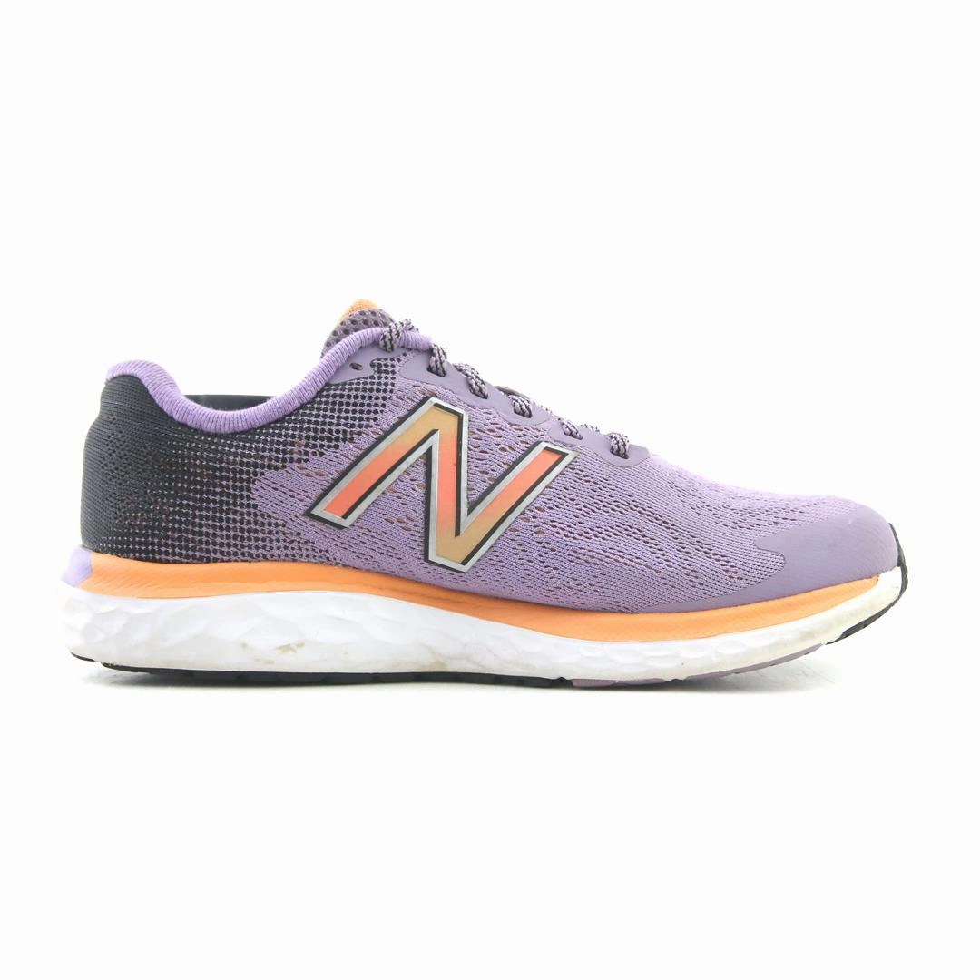NEW BALANCE FRESH FOAM X 680V7 White New Balance 327 Womens