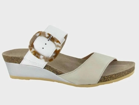 Sofft Sandals Clearance Women??S Kingdom Leather In Soft Ivory Soft White