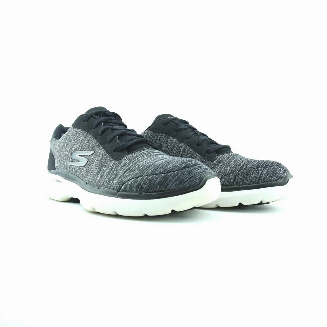 SKECHERS GOWALK Minimal Trail Running Shoes