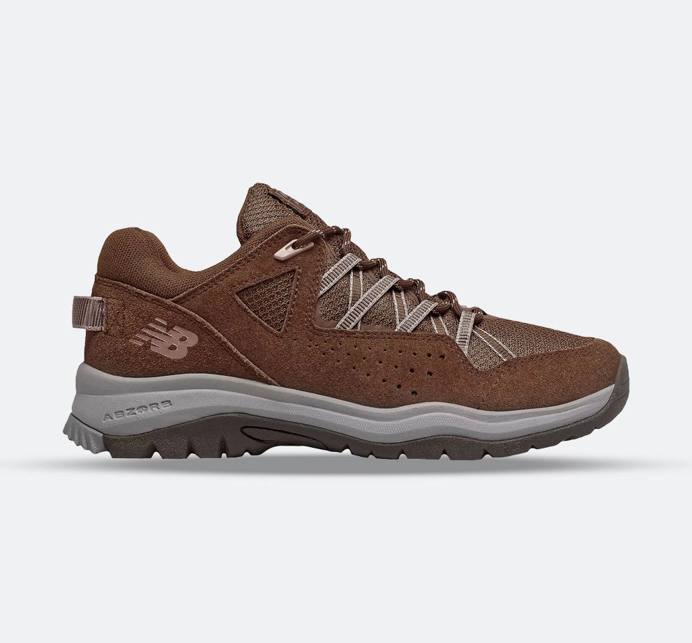 Mens Wide Fit New Balance MW669LC2 Brown Hiking Sneakers Hiking Shoes For Everyday Use