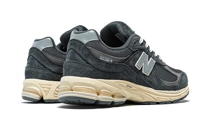 New Balance 3000 V6 Turf New Balance 2002R Black Dark Grey