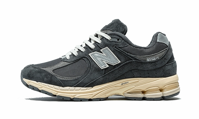 New Balance 2002R Black Dark Grey New Balance 574 Core Women's Nimbus Cloud White