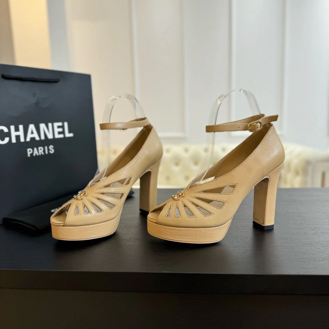 Platform Croc Sandals SE1351 CC Sandals / Size4-11