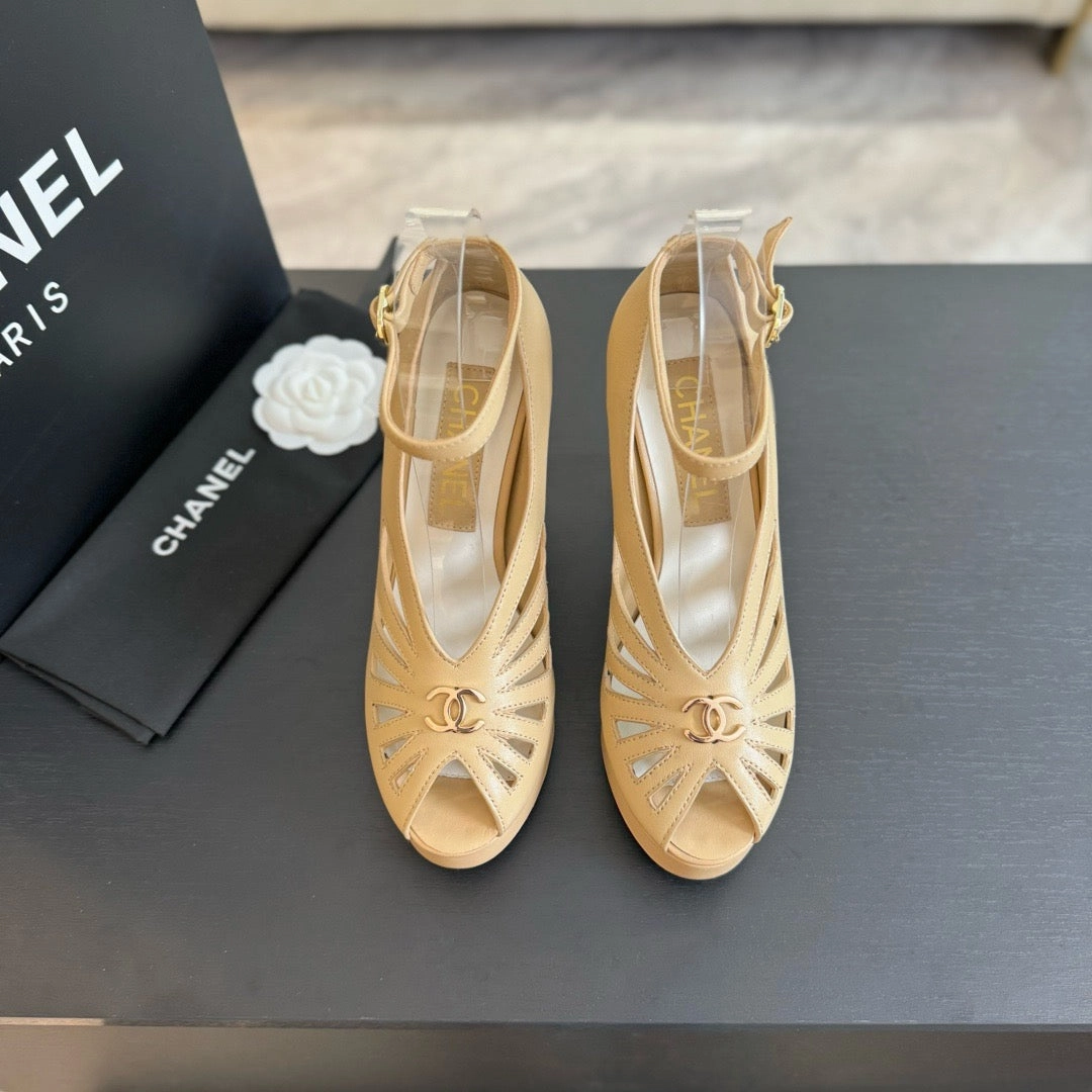 Alo Sandals SE1351 CC Sandals / Size4-11