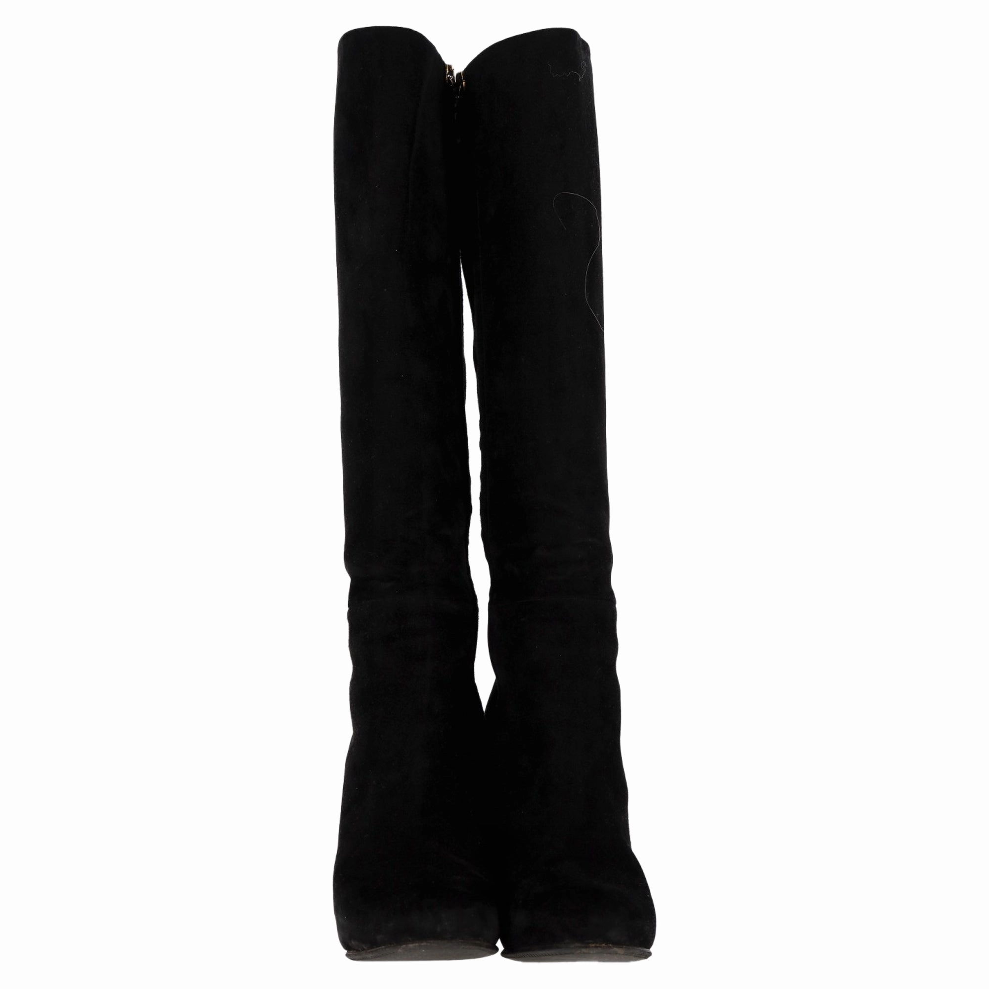 Knee High Boots Calf Width Gucci Knee-High Heeled Boots in Black Suede