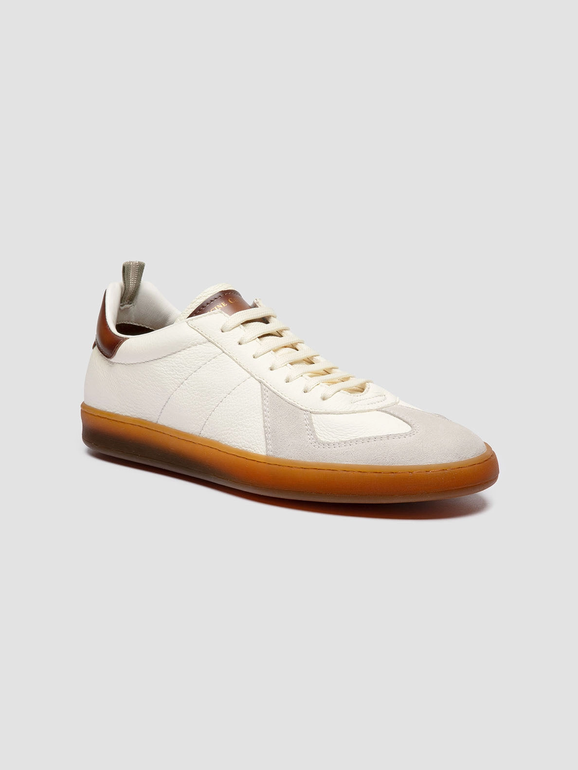 MILITIA 001 - White Leather Low Top Sneakers For Hiking