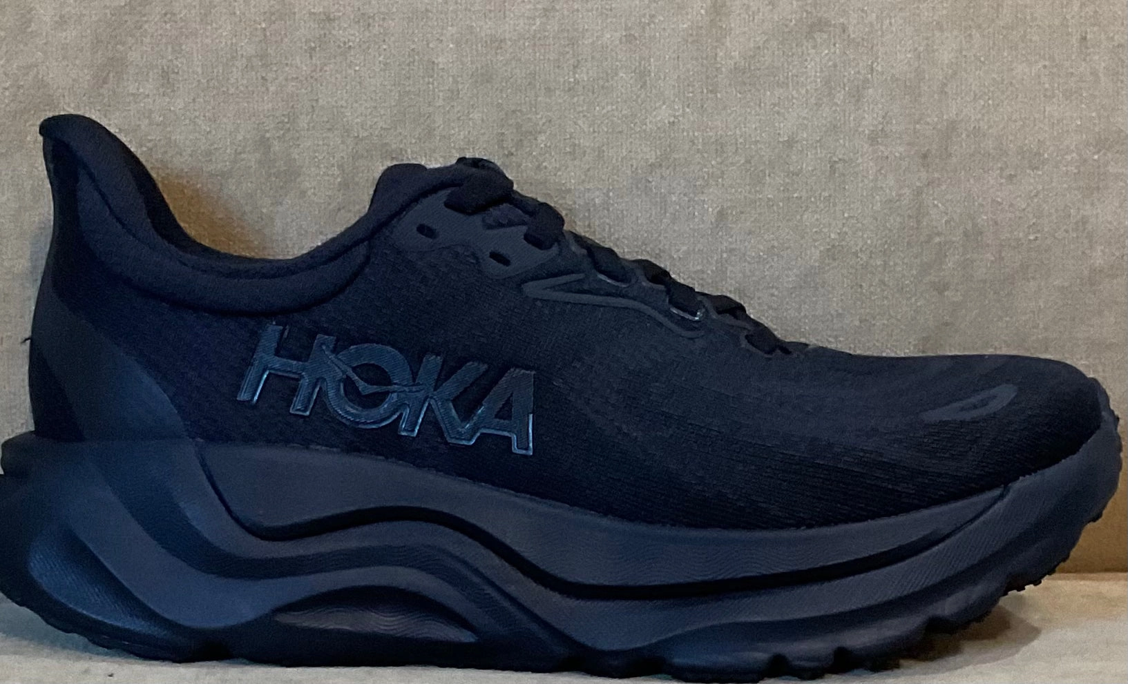 Hoka Women's Arahi 8 Extra Wide 10 Best Running Shoes