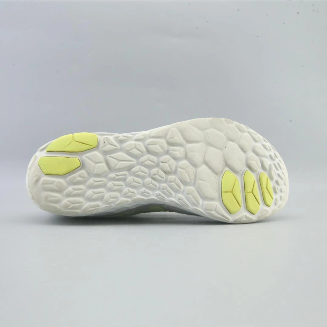 New Balance 530 Pink And White NEW BALANCE FRESH FOAM BEACON V3