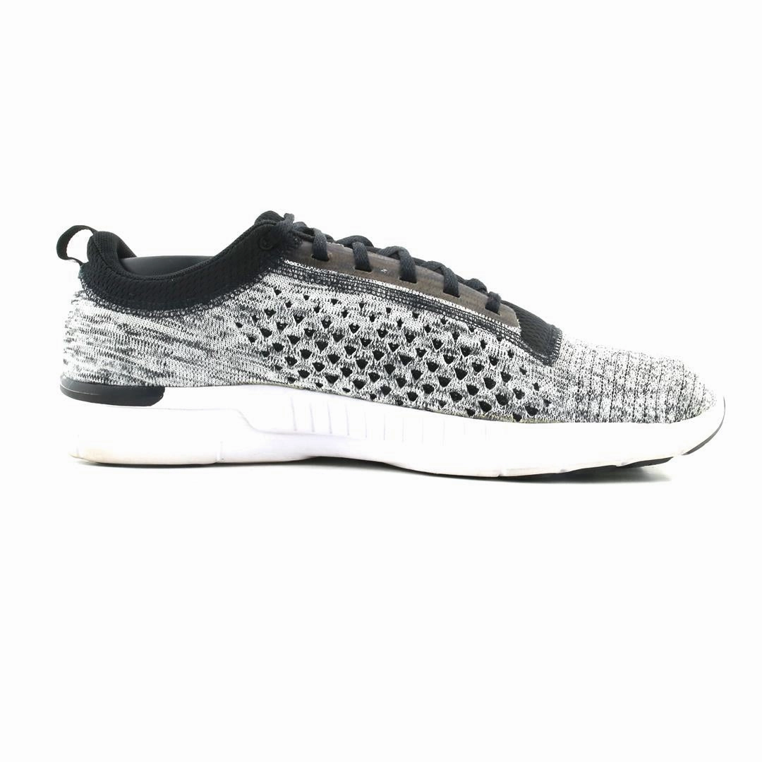 UNDER ARMOUR LIGHTNING 2 Good Shoes For Running And Training