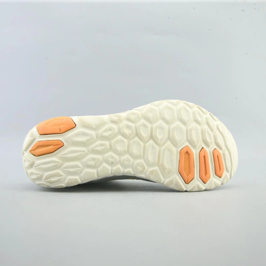 New Balance Cleats Soccer White NEW BALANCE FRESH FOAM BEACON V2