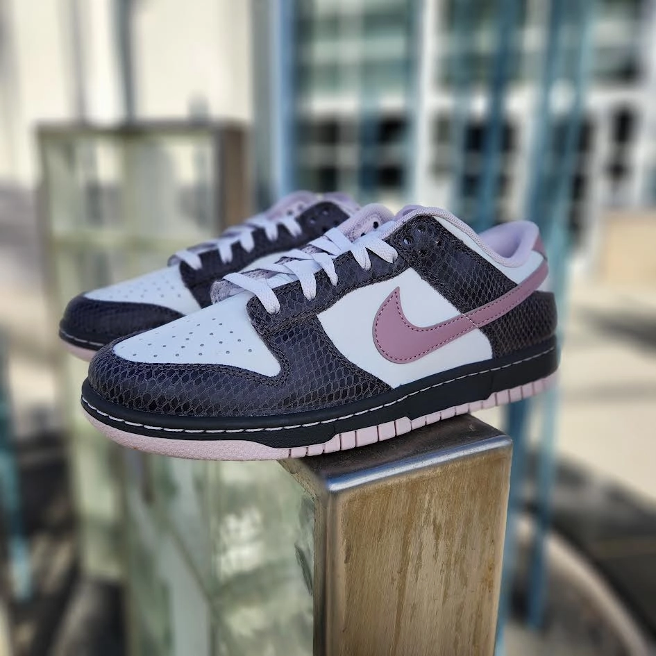 Nike Dunk Low Nike Shoes With Flowers