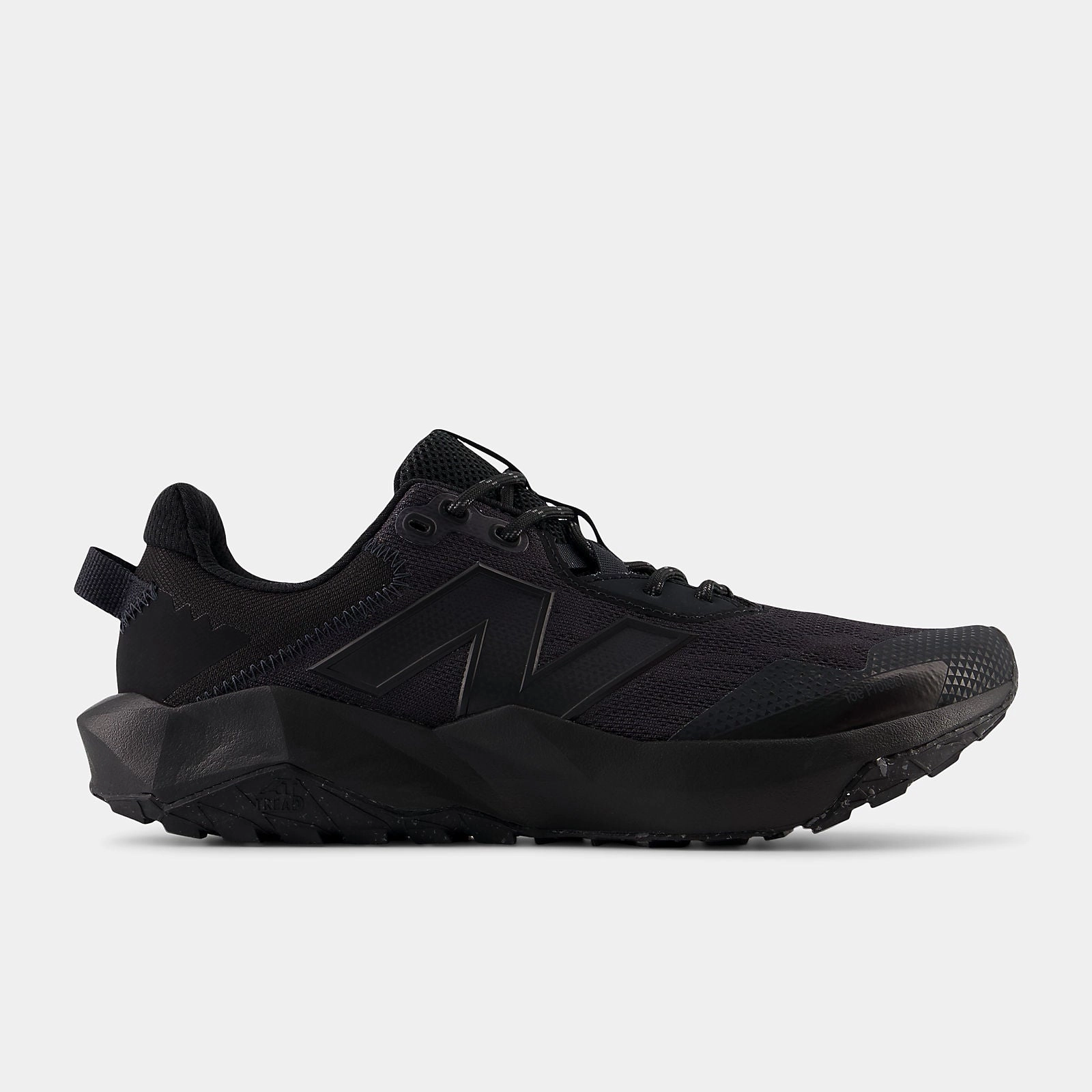 Trail Running Shoes For Pronation New Balance Men's Dynasoft Nitrel V6 Triple Black Trail Shoes