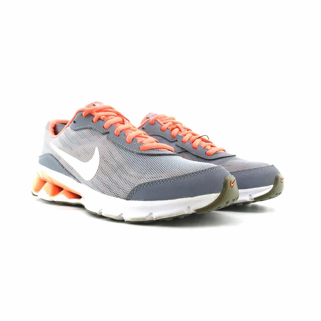 Best Running Shoes For Wide Foot NIKE REAX RUN 9