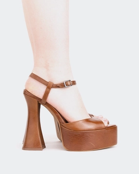 Westwood Tan Leather/Cuir Ocre Orson Sandals