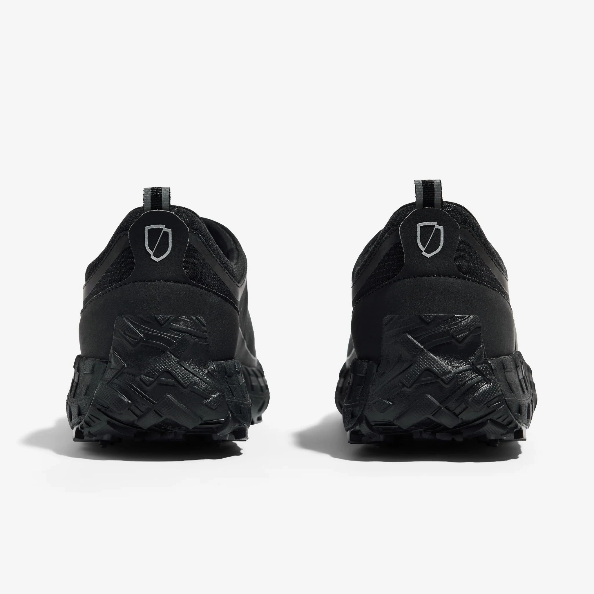 Men's 003 Trail Running Shoes Pitch Black Hiking Shoes Singapore