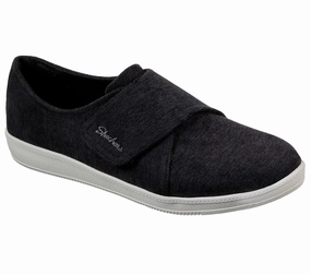 SKECHERS MADISON AVE - DISTINCTIVELY Hiking Shoes On Rent