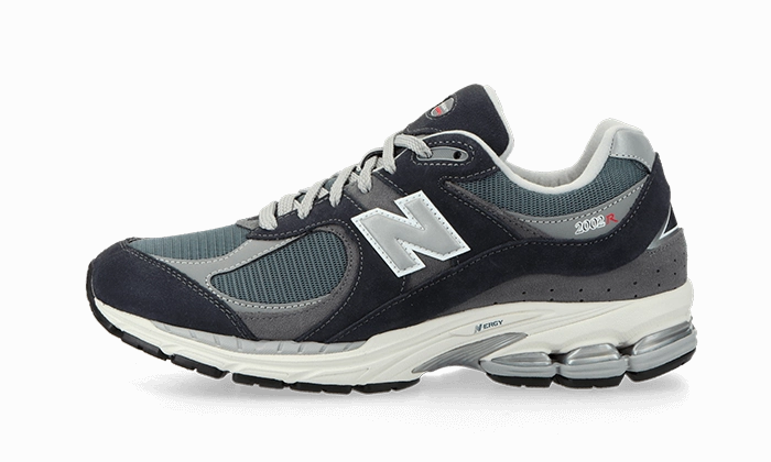New Balance 1906r Sea Salt True Red New Balance 2002R Eclipse Raincloud