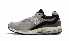 New Balance 2002R Slate Grey New Balance Beige Brown