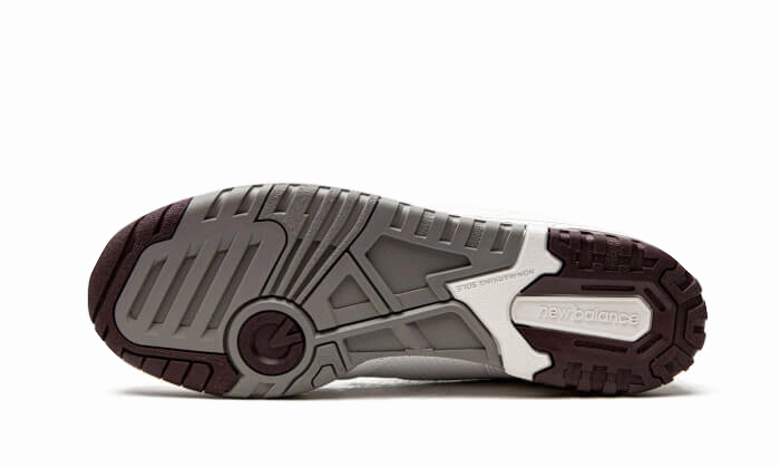 New Balance 550 Burgundy Cyan New Balance 574 Vintage