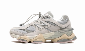 Pink Women's New Balance 327 New Balance 9060 Grey Matter