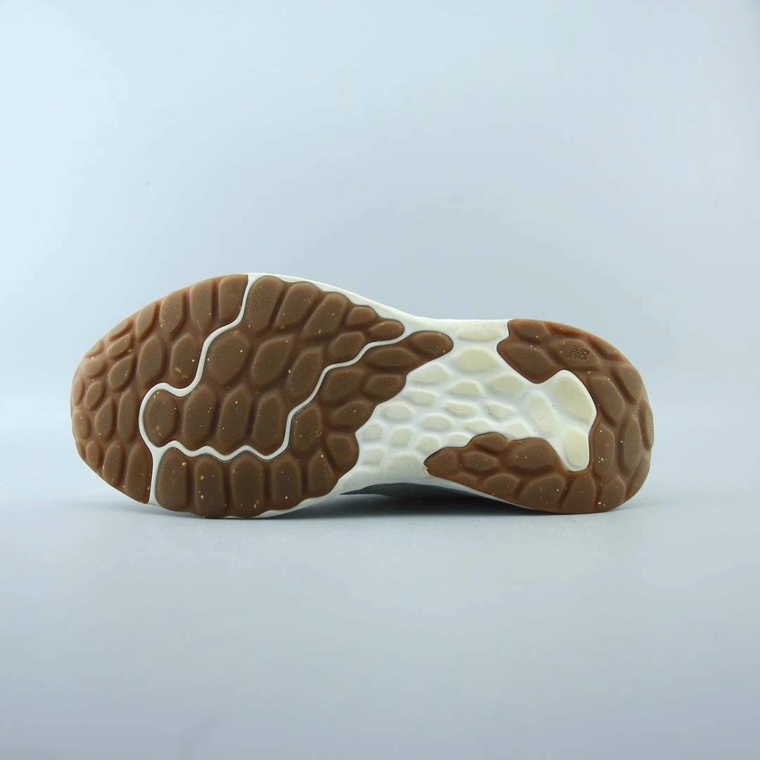 New Balance 237 Women's Black NEW BALANCE FRESH FOAM ARISHI V4