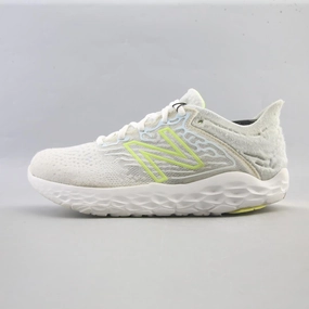 New Balance Tennis Shoes Women NEW BALANCE  FRESH FOAM BEACON V3