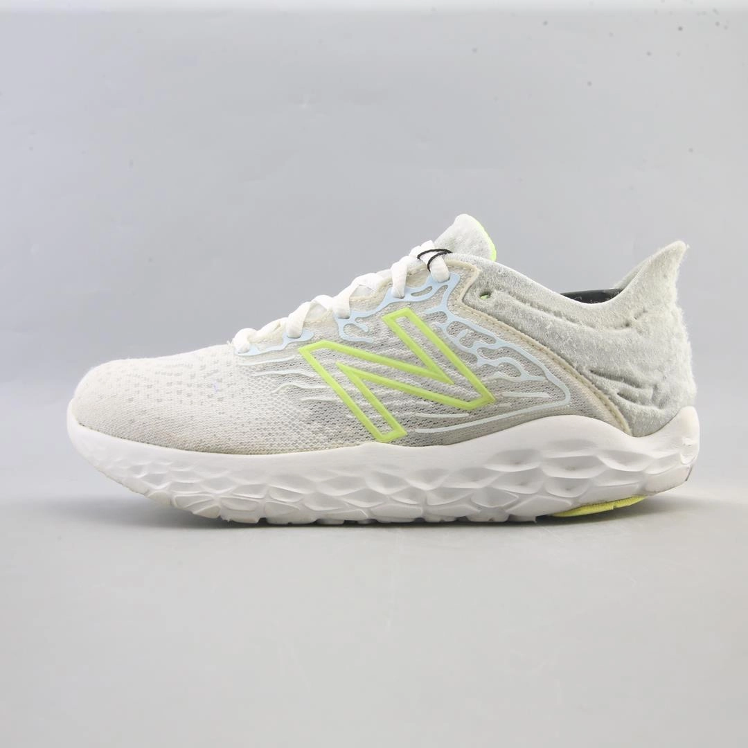 NEW BALANCE  FRESH FOAM BEACON V3 Women's White New Balance 9060