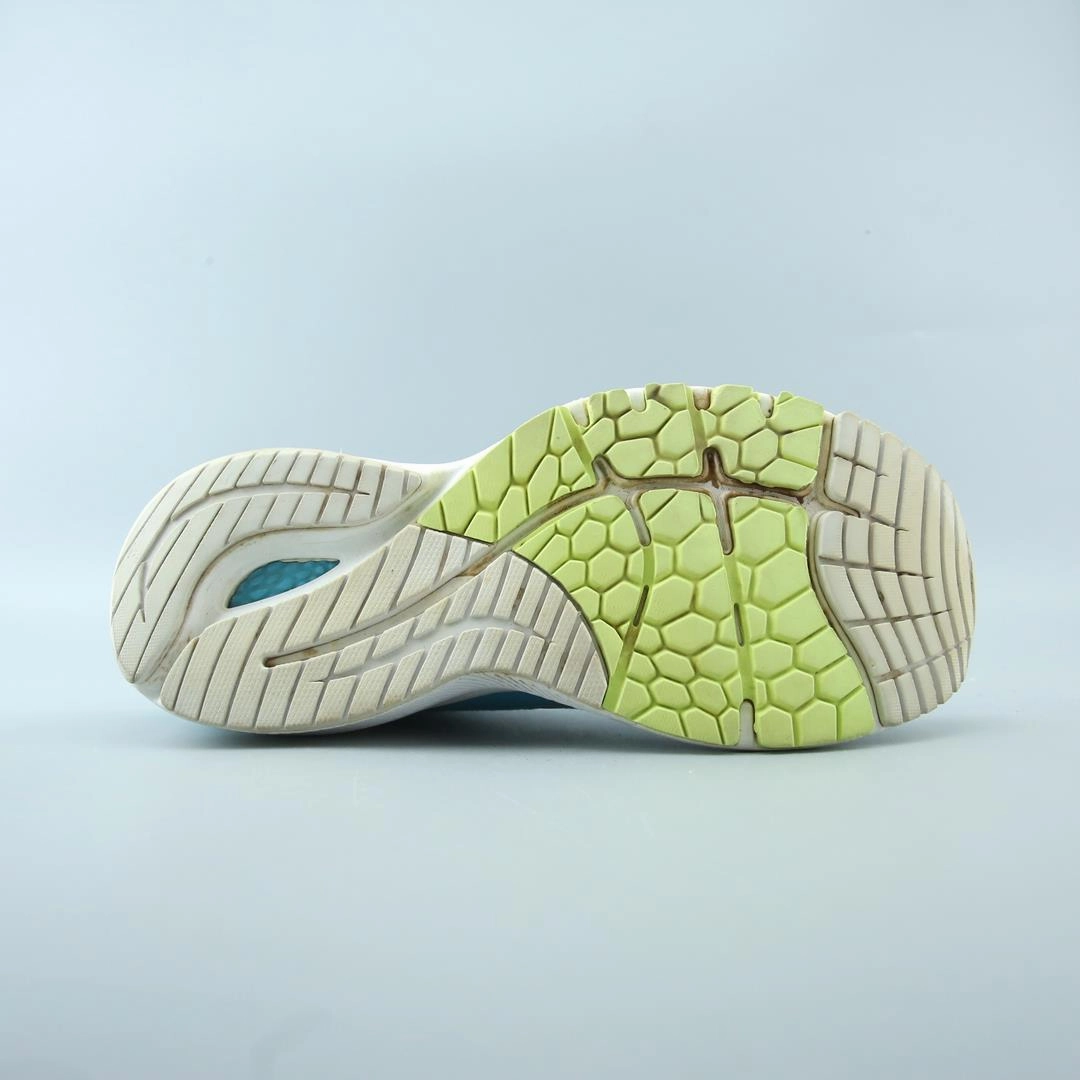 New Balance 530 Women's Beige NEW BALANCE FRESH FOAM X 860V11