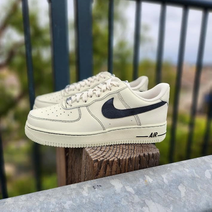 Nike Air Force 1 '07 LV8 Nike Element Shoes