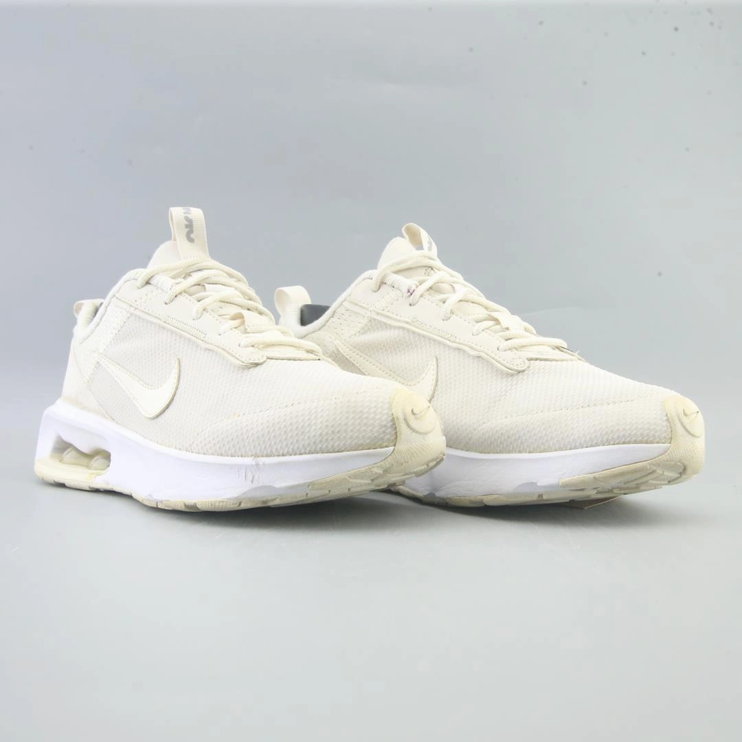 NIKE AIR MAX INTRLK Gel 1130 Running Shoes