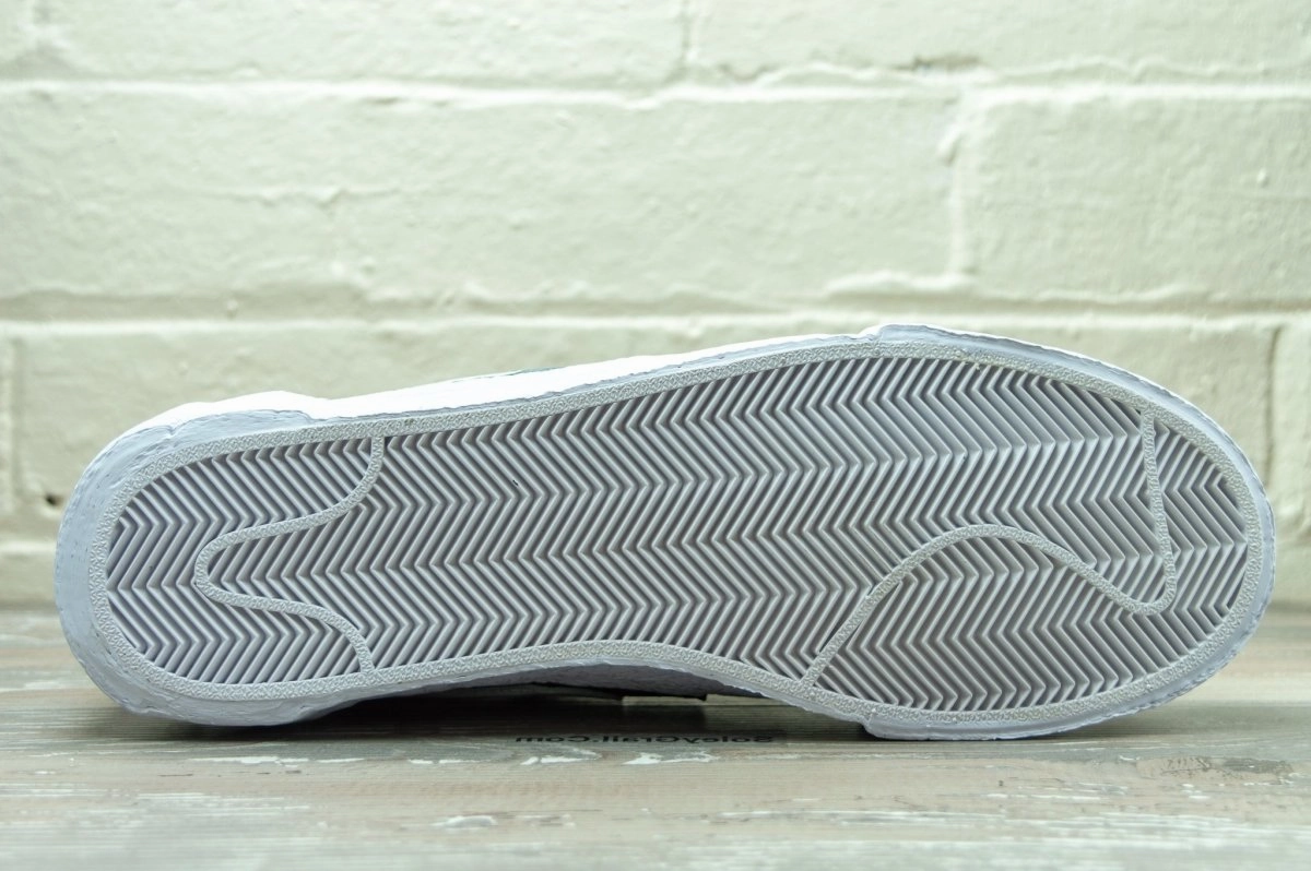 Nike Blazer Low Sacai Black Patent DM6443 001 Tatum Nike Shoes