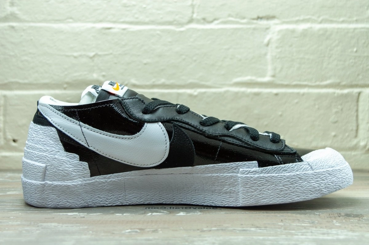Oregon State Nike Shoes Nike Blazer Low Sacai Black Patent DM6443 001
